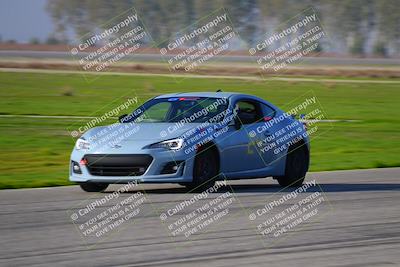 media/Jan-29-2023-Speed Ventures (Sun) [[795e55dca5]]/Yellow/Front Straight/